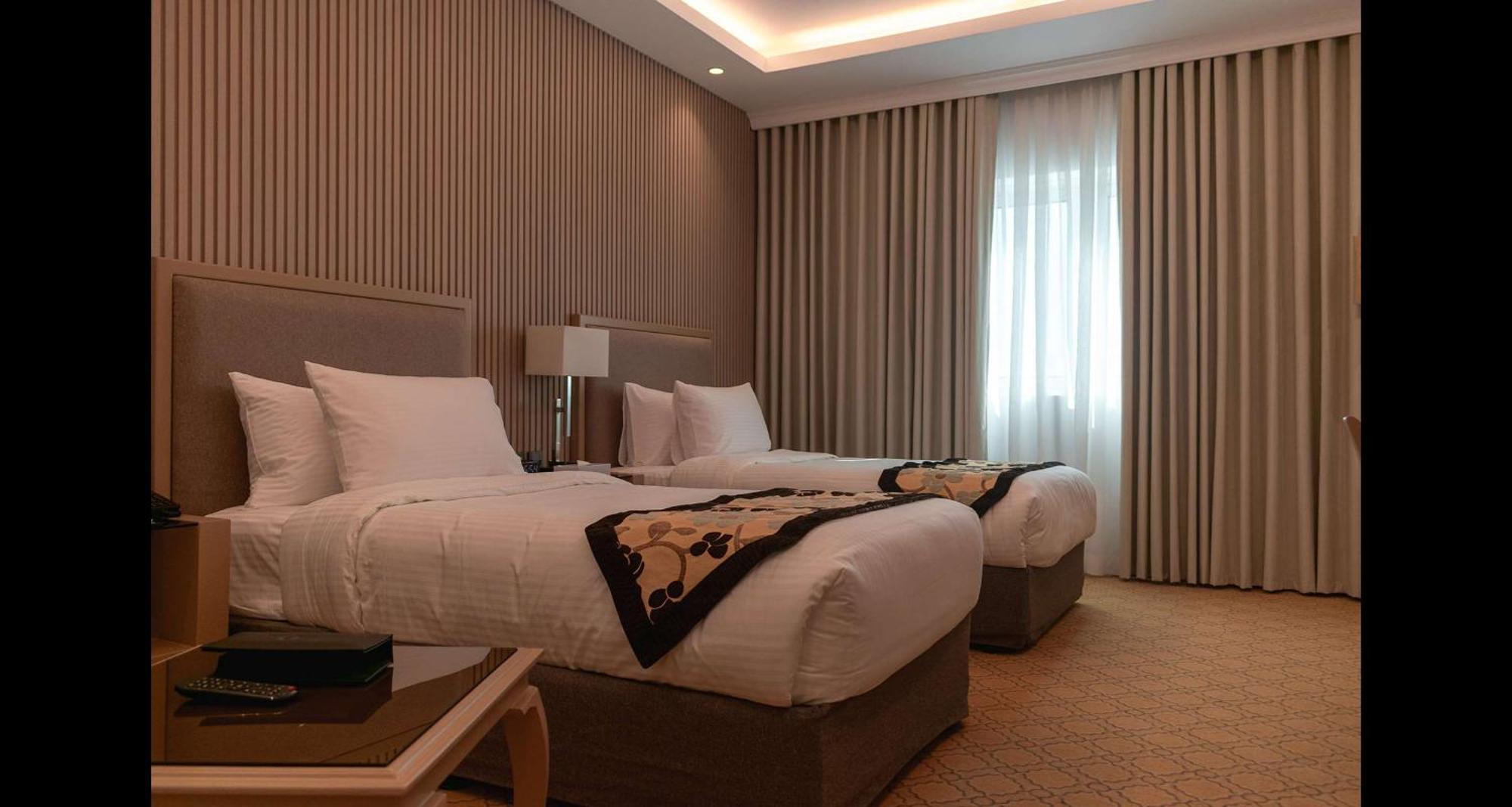 Best Western Plus Jeddah Hotel Madinah Road Extérieur photo