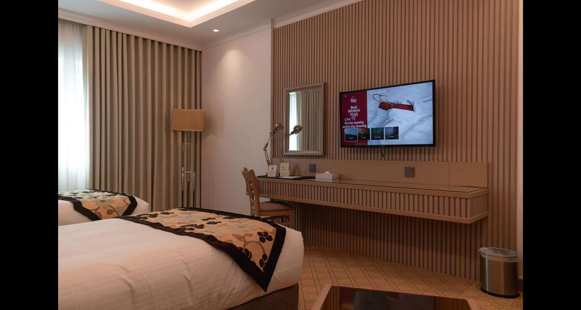 Best Western Plus Jeddah Hotel Madinah Road Extérieur photo
