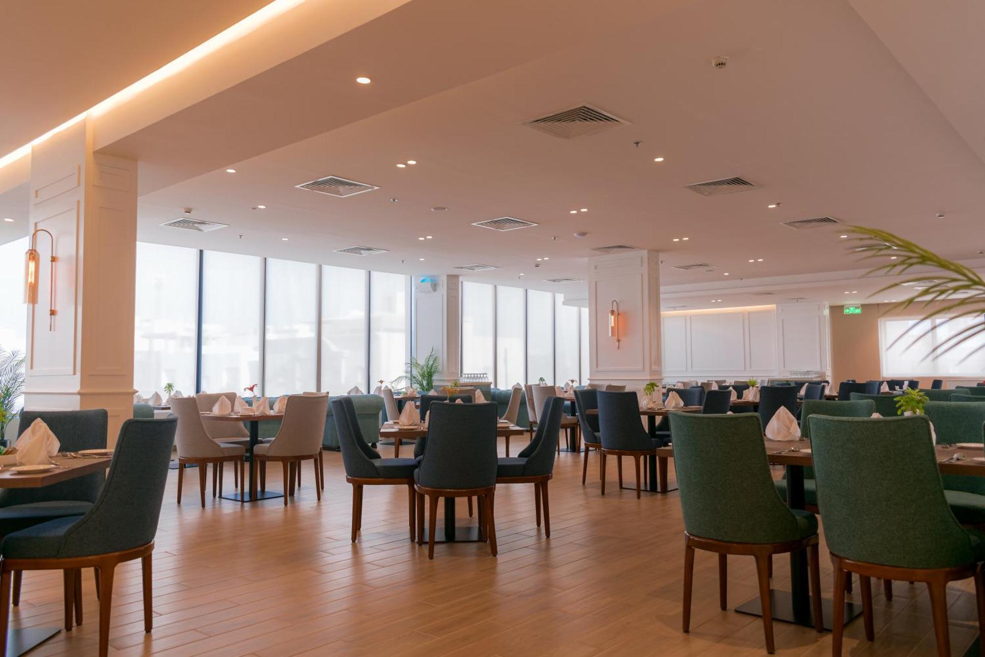 Best Western Plus Jeddah Hotel Madinah Road Extérieur photo